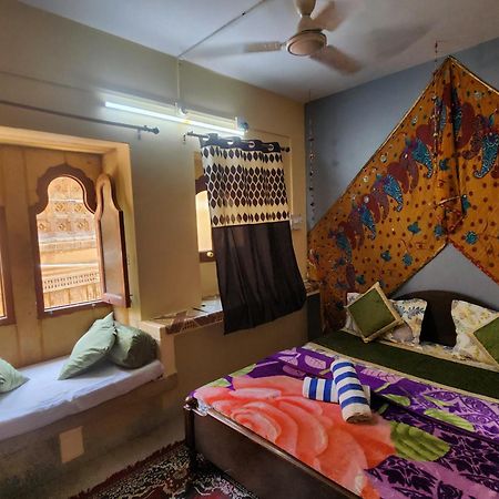 Diamond Guest House Jaisalmer Bagian luar foto